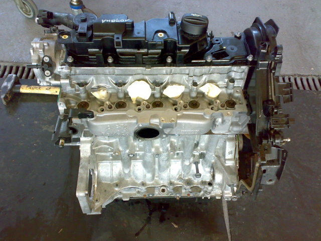 PEUGEOT 2008 двигатель 1.6 E HDI новый 2015R.10JBHA