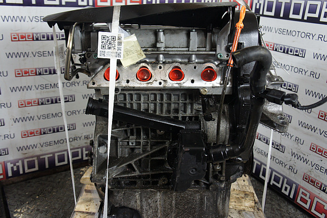 Двигатель вид с боку VW AKQ