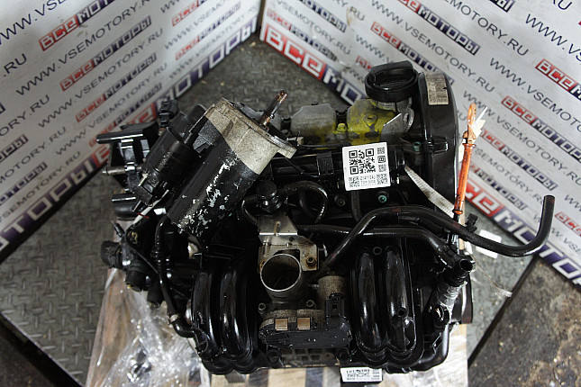Фотография контрактного двигателя сверху VW AUD