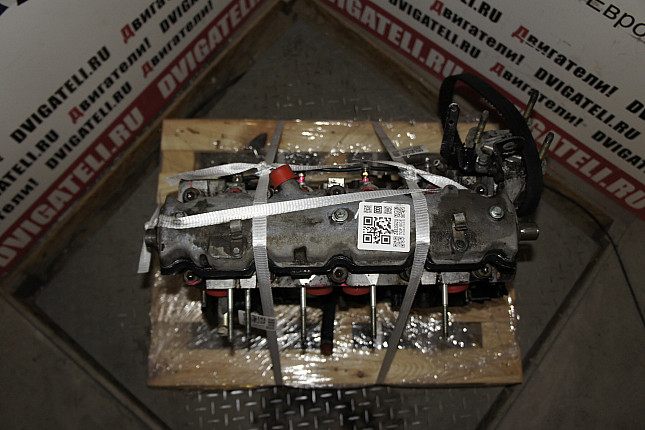 Фотография контрактного двигателя сверху Peugeot DHX (XUD9TE)