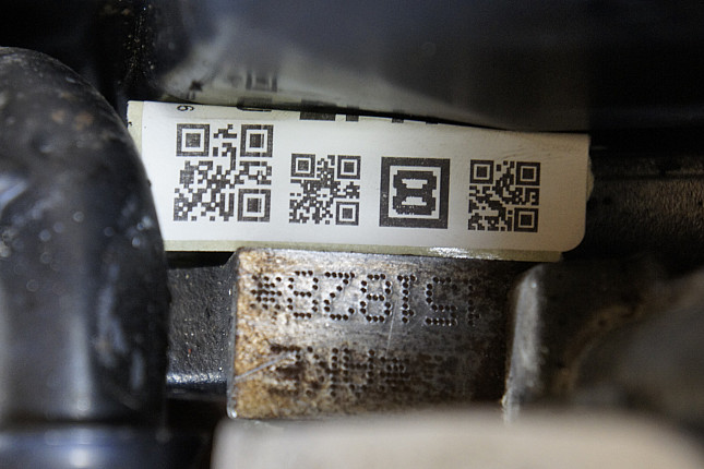 Номер двигателя и фотография площадки Audi AKE