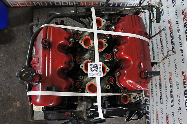 Фотография контрактного двигателя сверху NISSAN VG30E