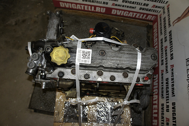 Фотография контрактного двигателя сверху Land Rover 12 L