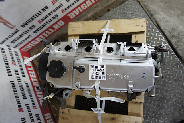 Фотография контрактного двигателя сверху Mitsubishi 4G18