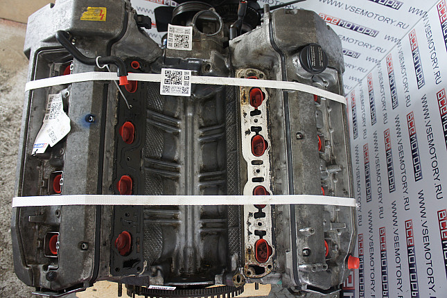 Фотография контрактного двигателя сверху MERCEDES-BENZ M 119.985