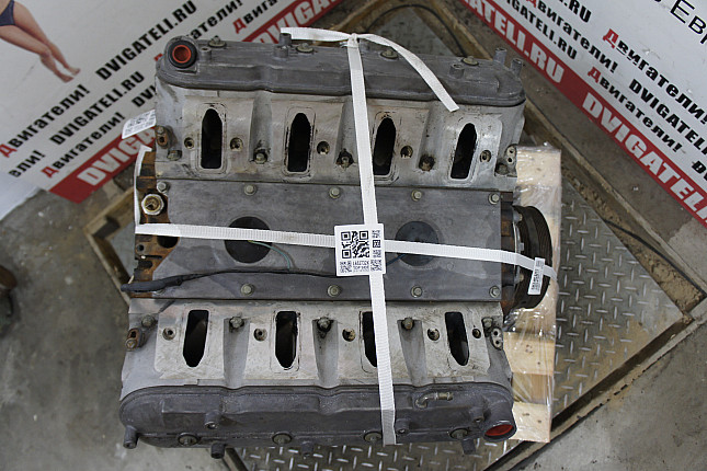 Фотография контрактного двигателя сверху Hummer LQ4