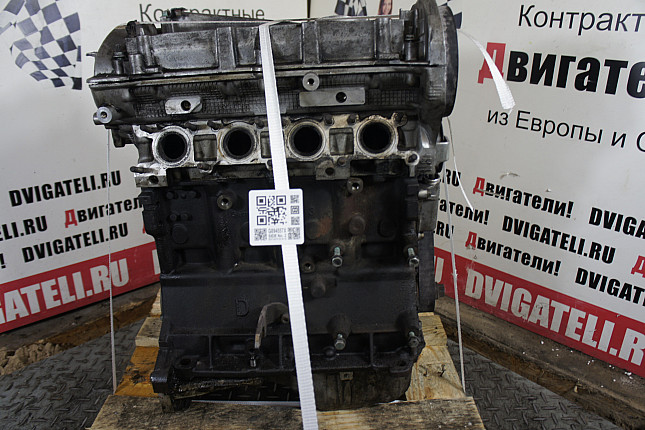 Двигатель вид с боку VW ADR