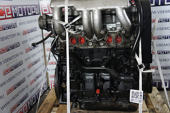 Двигатель вид с боку FIAT D8B
