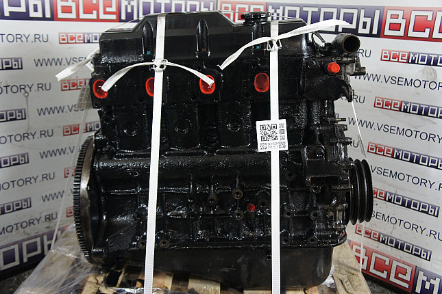 Двигатель вид с боку KIA J2 2665 дизель 80 л.с
