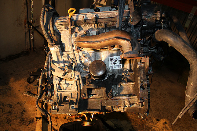 Двигатель вид с боку Lexus 1MZ-FE