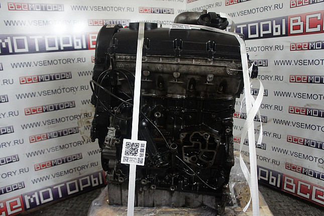Двигатель вид с боку VW ATJ