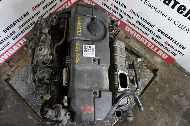 Фотография контрактного двигателя сверху Renault S8U 762