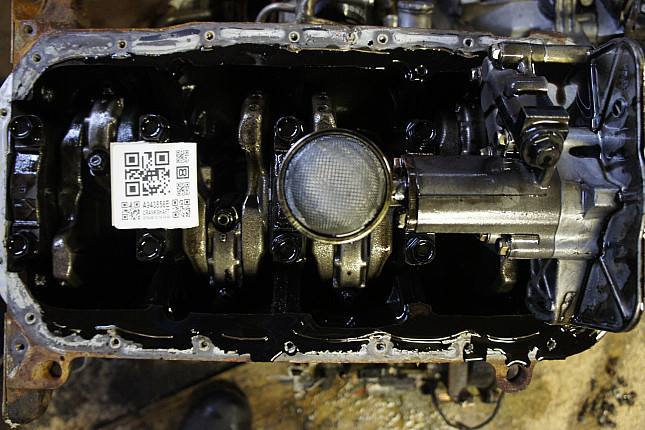 Фотография блока двигателя без поддона (коленвала) Mazda RF2A