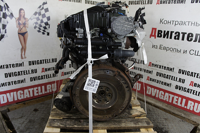 Двигатель вид с боку Renault G9U 754