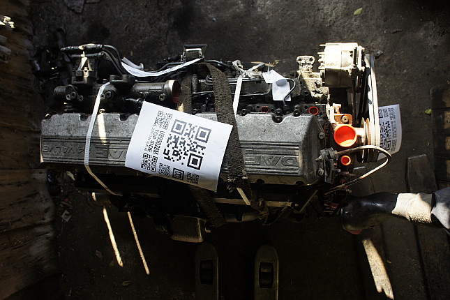 Фотография контрактного двигателя сверху DAF XF 280 M