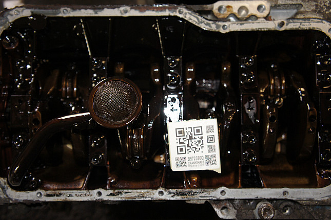 Фотография блока двигателя без поддона (коленвала) Suzuki M16A