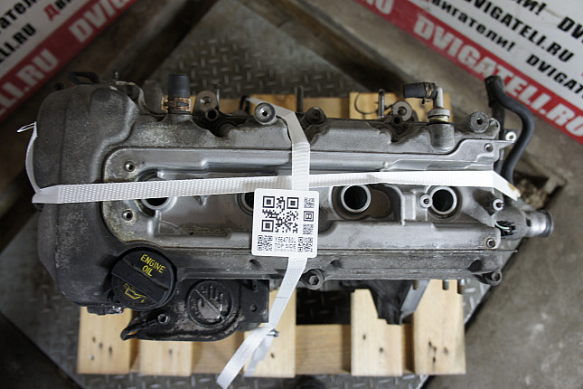 Фотография контрактного двигателя сверху Suzuki M16A