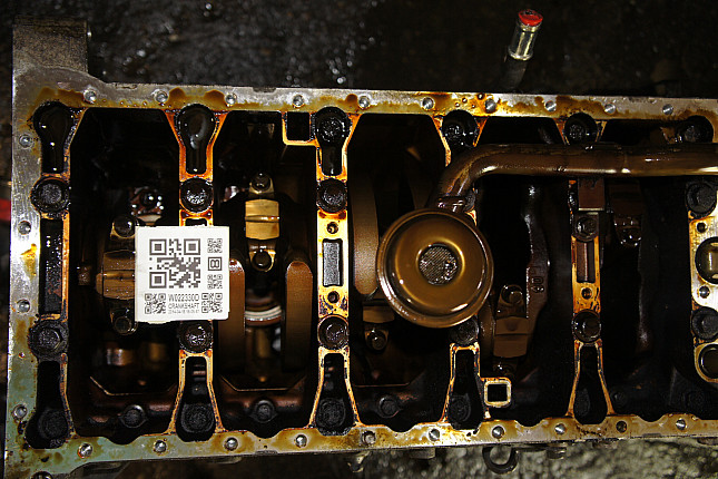 Фотография блока двигателя без поддона (коленвала) VOLVO B 5244 S