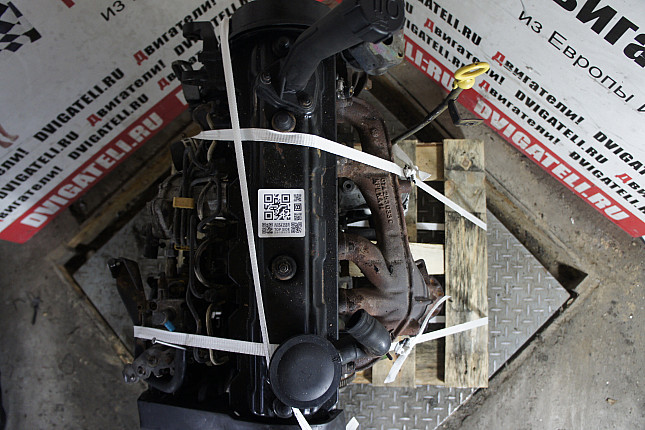Фотография контрактного двигателя сверху VW AAB (Блок двигателя)