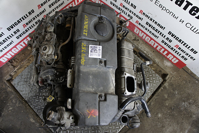 Фотография контрактного двигателя сверху Renault S8U 762