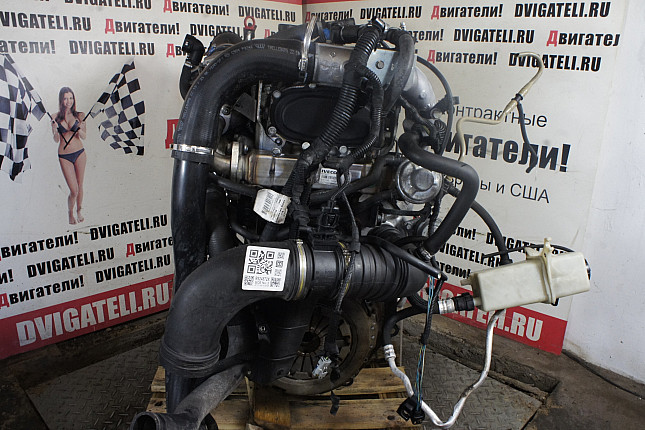 Двигатель вид с боку Fiat F1AE0481D