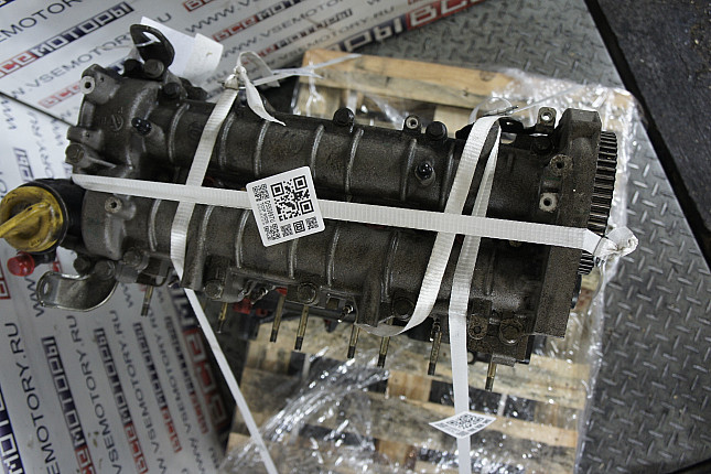 Фотография контрактного двигателя сверху OPEL Z 19 DTH